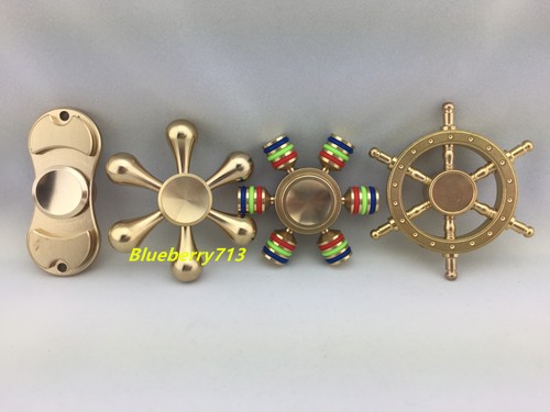 New fidget hand - ,